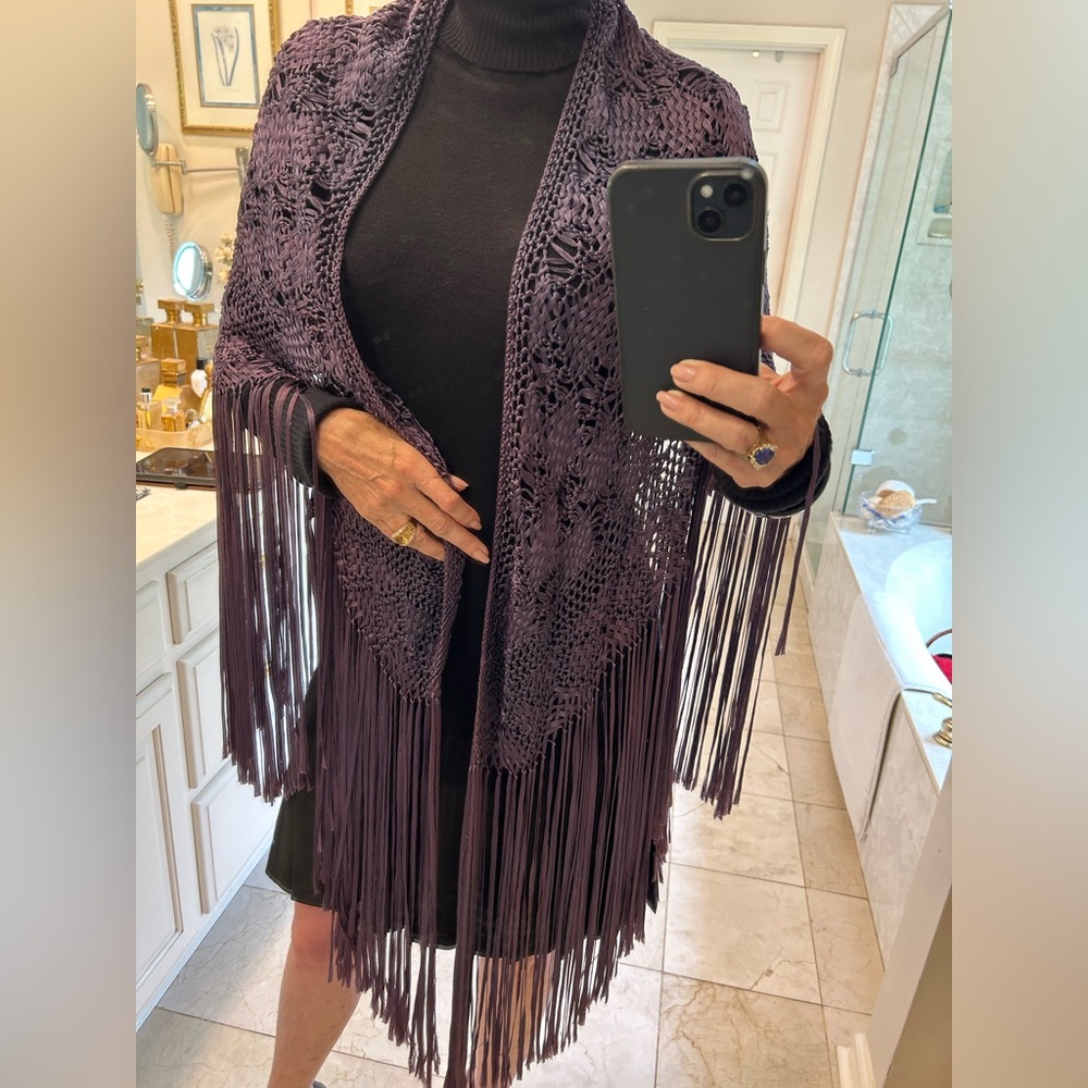 Fringe Shaw / Wrap / Scarf, Purple, Excellent Condition, 62” x 36” - Picture 1 of 12
